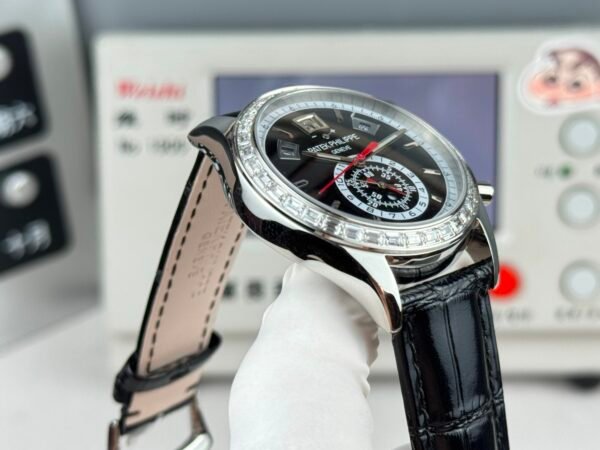 Patek philippe 5905R -010/12 CAL,240