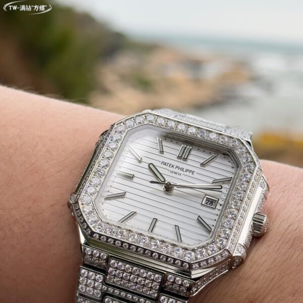 Patek philippe 5821/1A-001 CUBITUS 330SC - 45MM