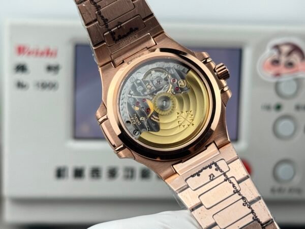 Patek philippe Nautilus cal .324sc -35.2mm