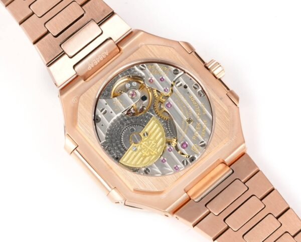 Patek philippe 5822 cubitus 240ps 45*11mm