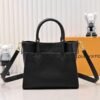 M21546 black perforated 53824 53826 This model "On My Side" small handbag is made of cowhide leather. Dimensions: 25.0 x 20.0 x 12.0 cm (length x height x width)
